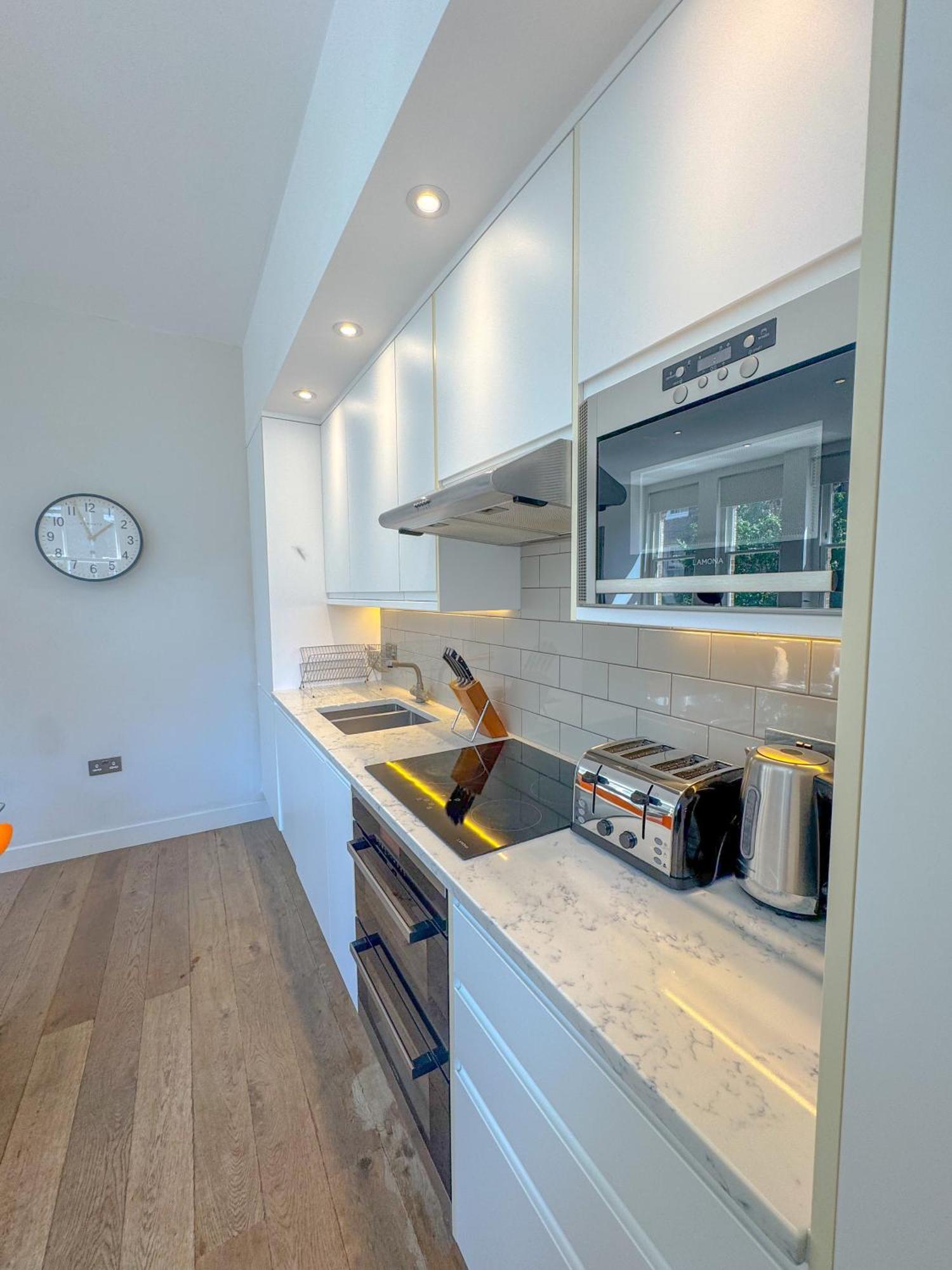 Whitfield Street Apartments London Exterior photo